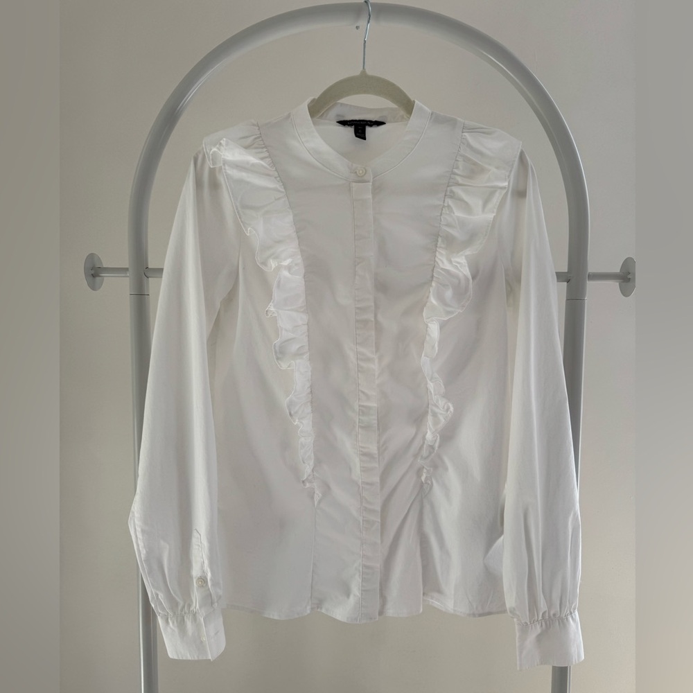 Banana Republic Women’s White Ruffled Shirt